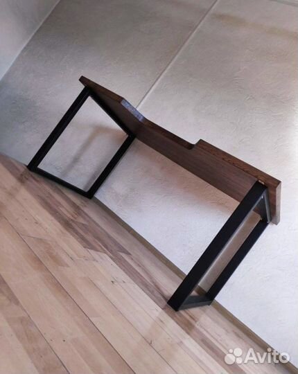 Стол/компьютерный/письменный/дубовый