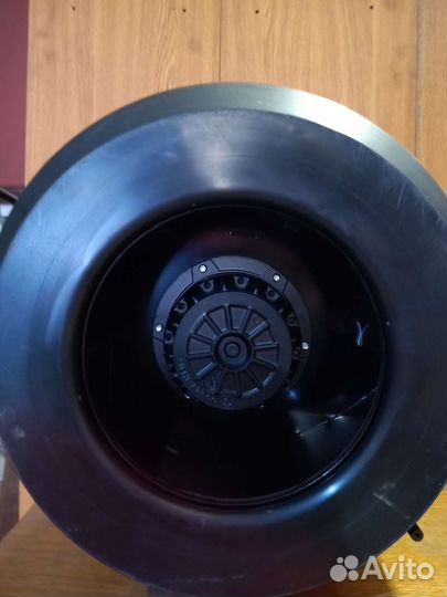 Вентилятор Systemair RVK 315Y4