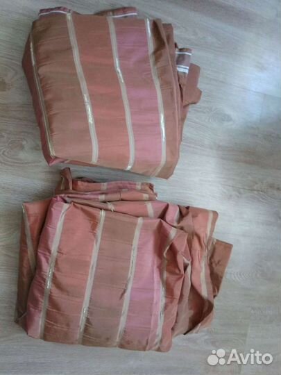 Штора,в наличии 2 штуки