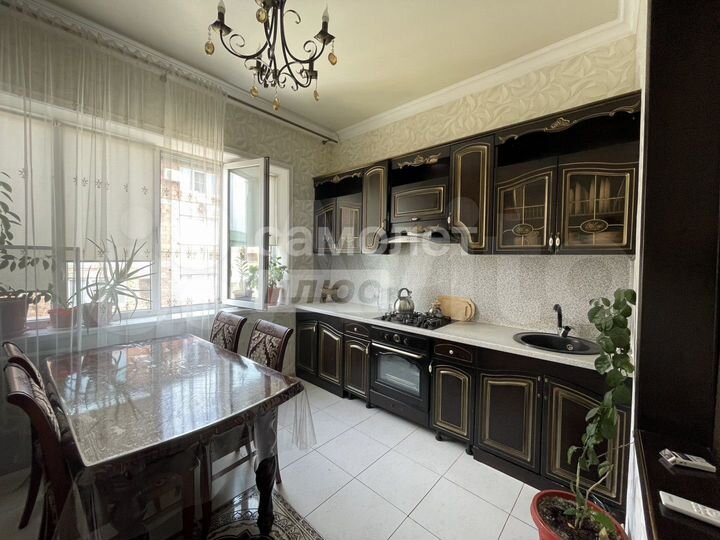 2-к. квартира, 67 м², 4/5 эт.