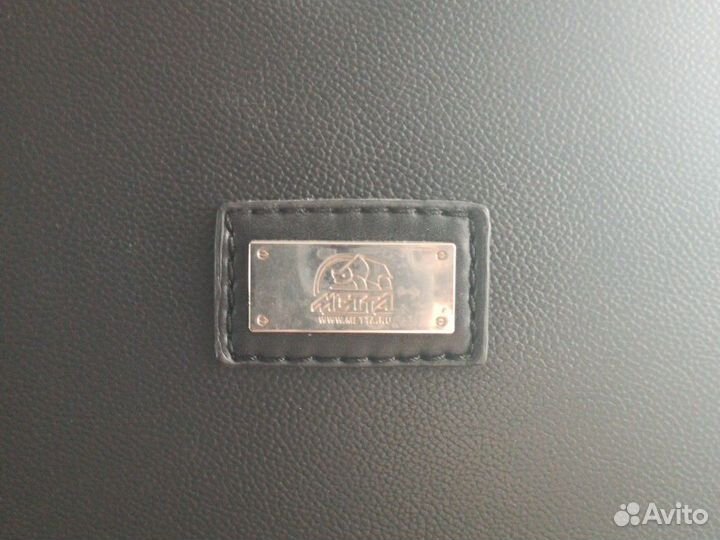 Кресло офисное нужна замена обивки. (Запчасти для