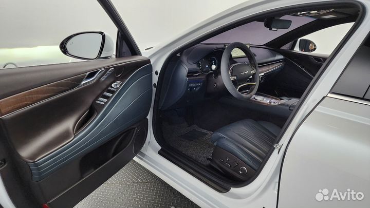 Genesis G80 2.5 AT, 2021, 22 304 км