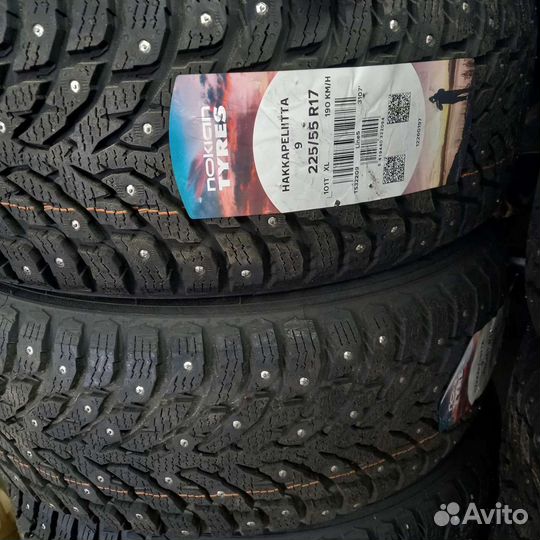 Nokian Tyres Hakkapeliitta 9 225/55 R17 101