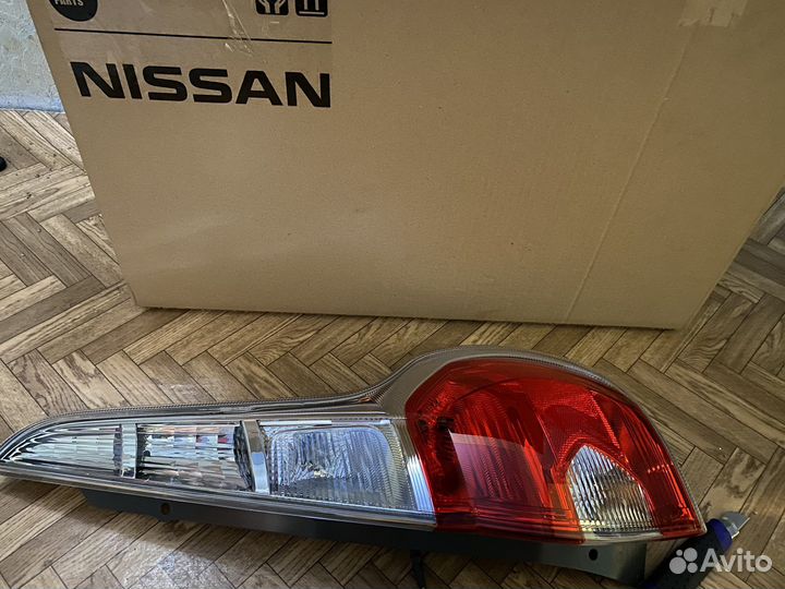 Фонарь задний правый Datsun Mi-Do(оригинал)