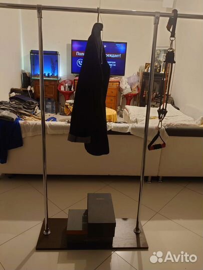 Напольная вешалка Разборная Крепкая Не плюш Стойка