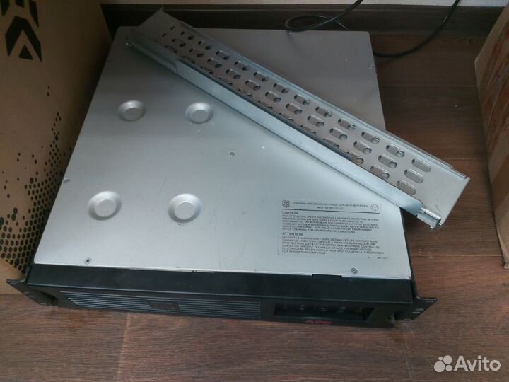 Ибп APC smart ups 1500