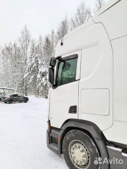 Съемная жесткая тонировка на Scania 6