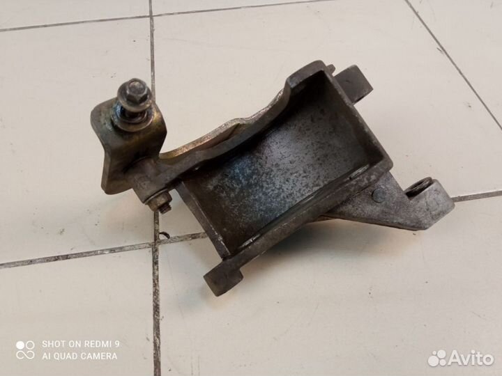 Кронштейн гидроусилителя Chery bonus A13