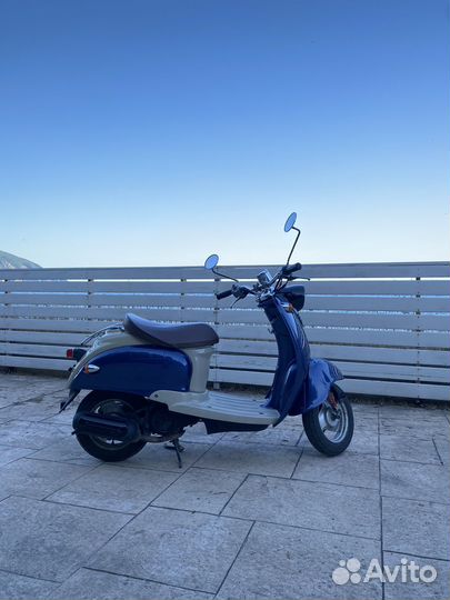 Yamaha Vino 2T с контейнера