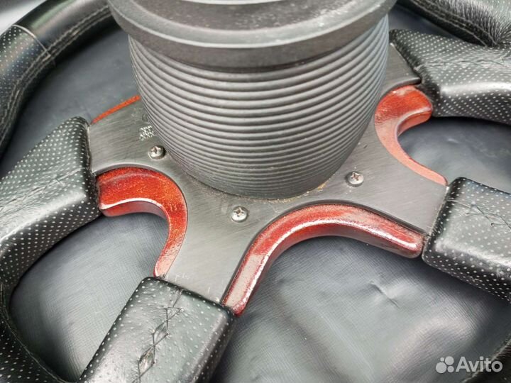 Спортивный руль