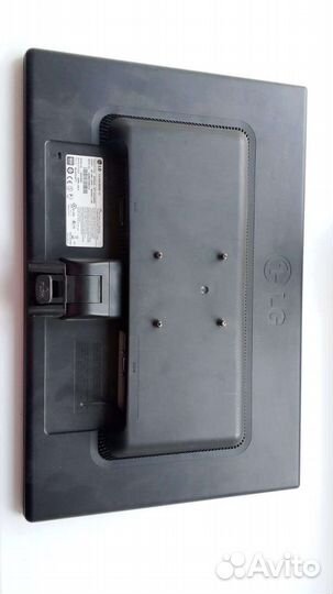Монитор LG 22 дюйма, без подставки