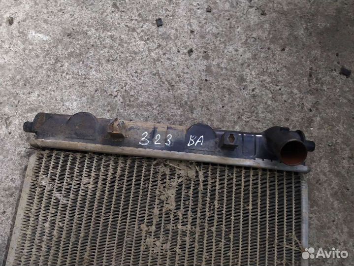 Радиатор основной Mazda 323 BA 1997г
