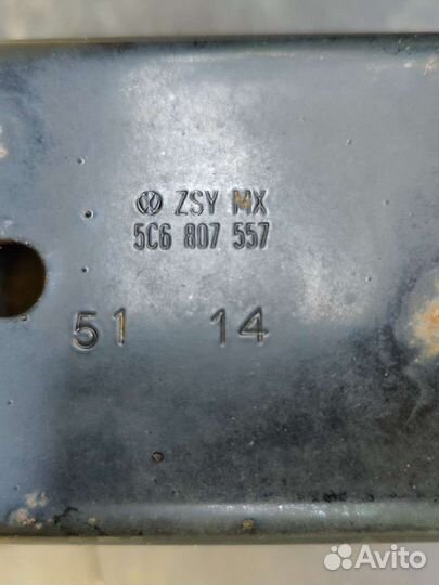 Усилитель заднего бампера Volkswagen Jetta 6