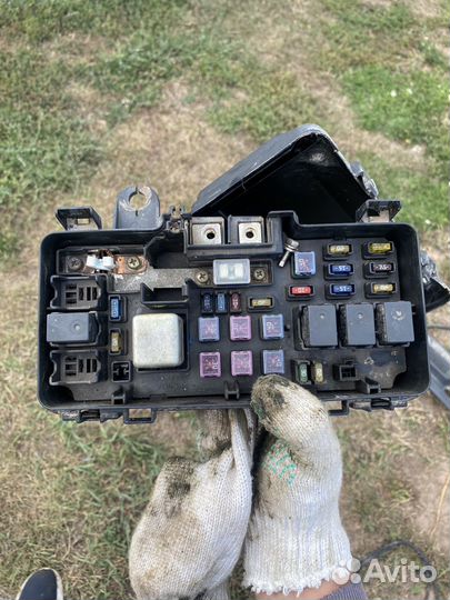 Блок предохранителей Honda Accord 6 1.8 1999