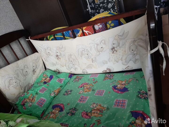 Детская кроватка