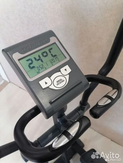 Эллиптический тренажёр Torneo Festa C-310M