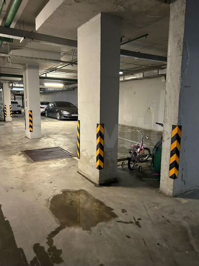 Машиноместо, 16 м²