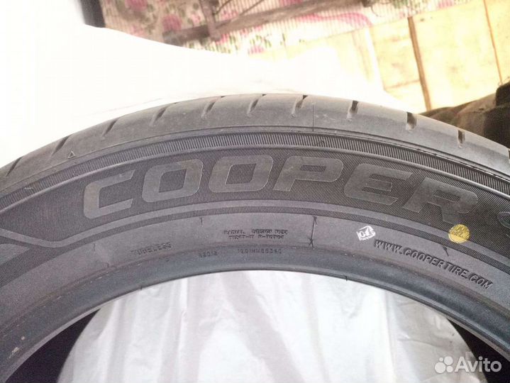 Cooper Evolution CTT 225/55 R19