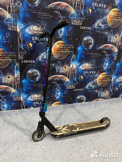 Трюковой самокат Reaction Stunt 3