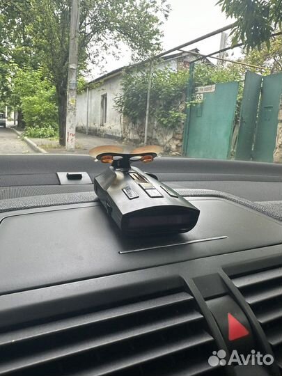 Радар детектор в авто