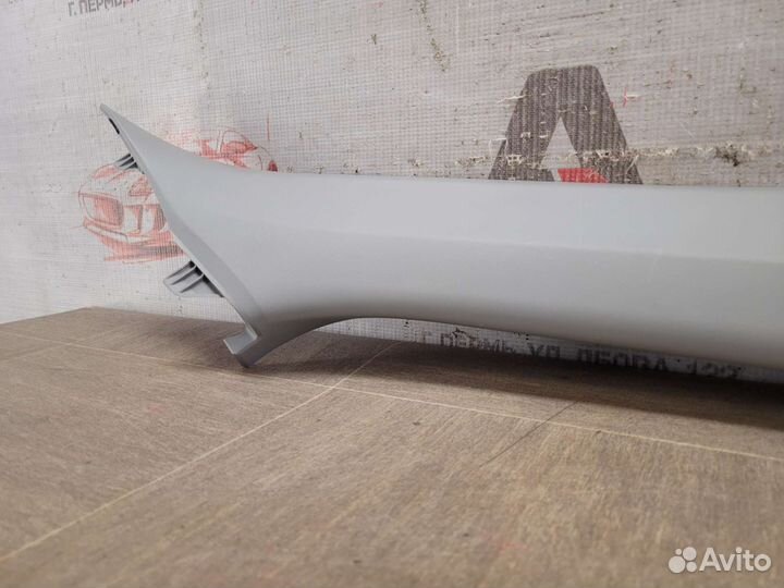 Накладка стойки кузова правая Toyota Camry V50