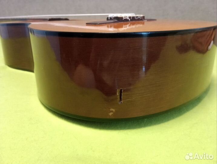 Гитара Yamaha C40