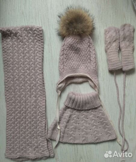 Комплект шапка, шарф, манишка, варежки 42-44