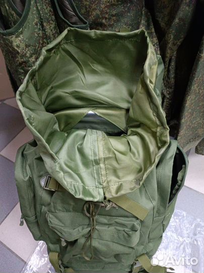 Рюкзак с рамой 70л