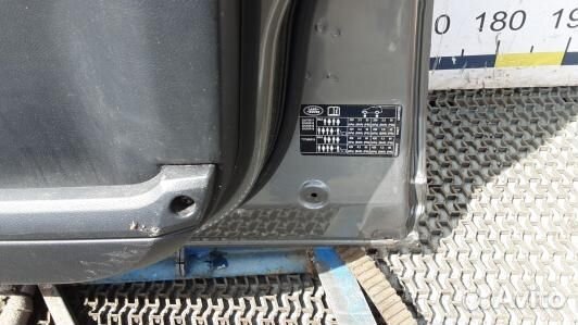 Дверь передняя правая land rover discovery 3 (1NN1