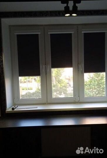 Рулонные кассетные шторы блекаут J0303-J7539