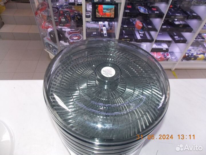 Дегидратор Сушилка для фруктов Волга-9