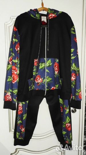 Спортивный женский костюм новый Турция yaber