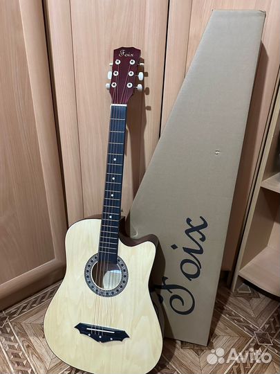 Новая акустическая гитара