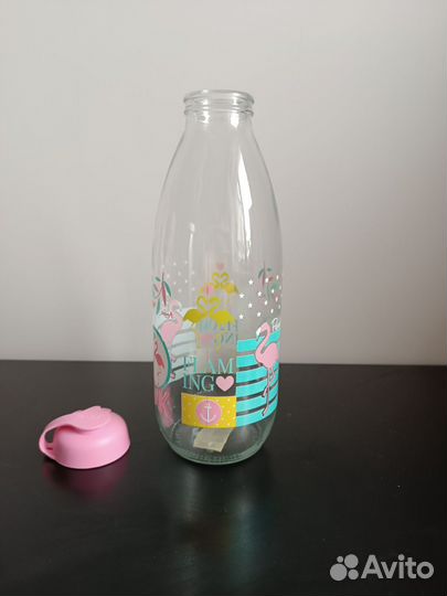 Стеклянная бутылка для воды фламинго