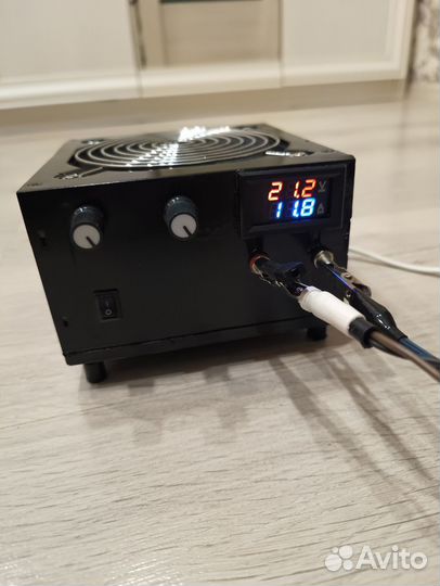 Зарядное устройство (блок питания)