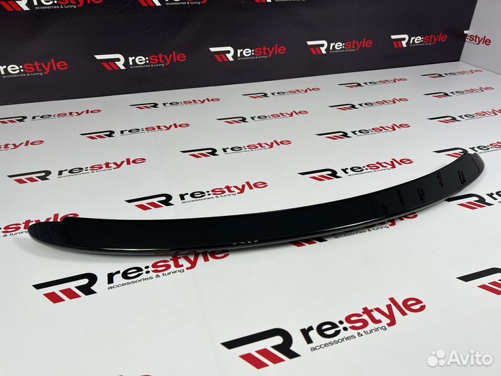 Спойлер Наверх Toyota Vitz 90 Черный