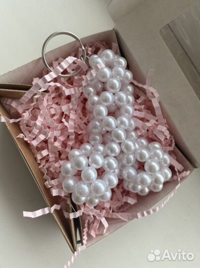 Брелок из бусин 18+