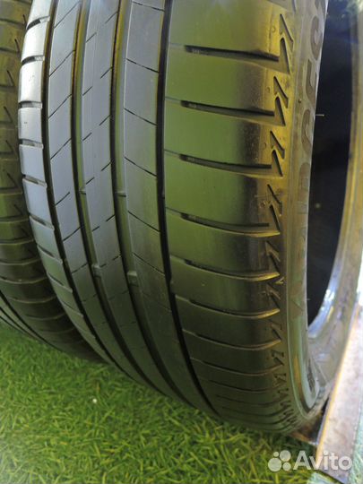 Bridgestone Turanza T005 225/50 R17