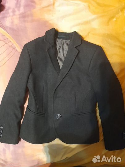 Школьные пиджак и жилетка