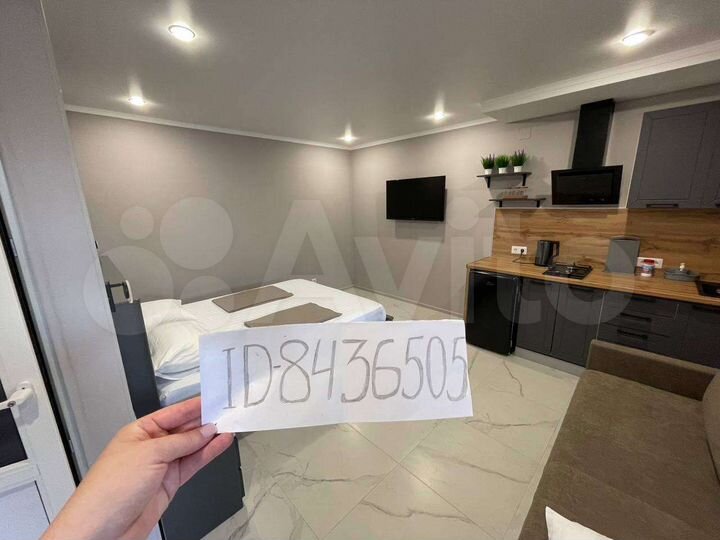 Дом 28 м² на участке 1 сот.