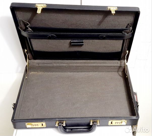 Дипломат/кейс кожзам