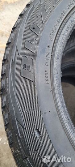 Bridgestone Blizzak DM-V1 235/60 R18