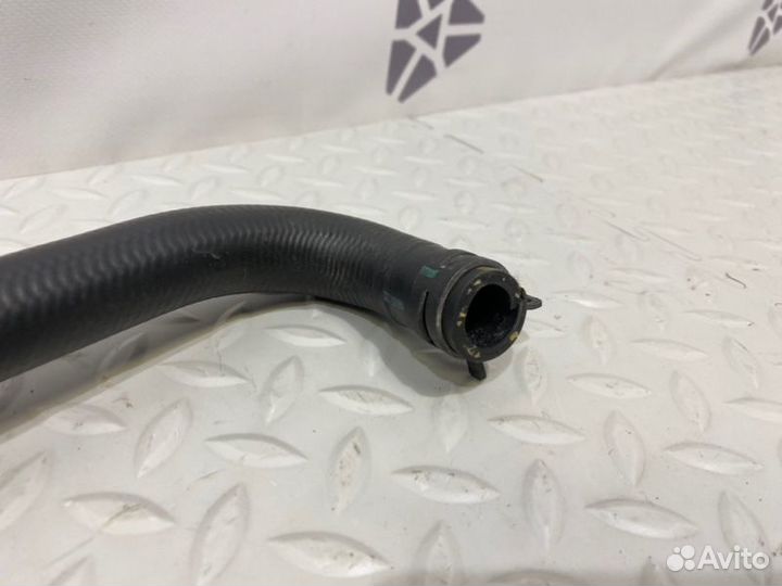 Шланг системы охлаждения передний Mercedes Cls