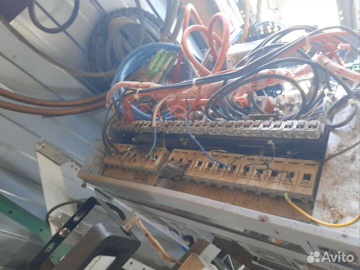 Стойка питания Emerson 48v