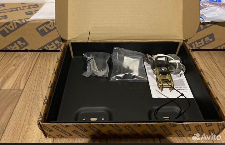 Крепление 2 канистр на багажник Rival