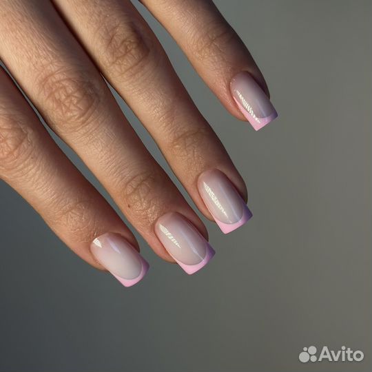 Маникюр педикюр
