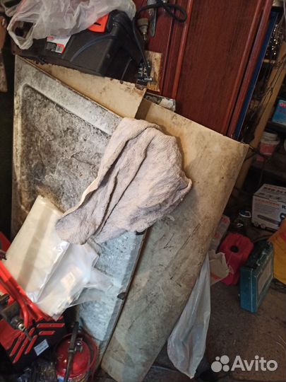 Капот 2106,2101