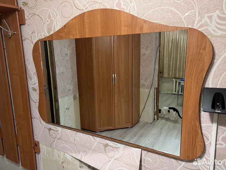 Продам мебель в прихожую