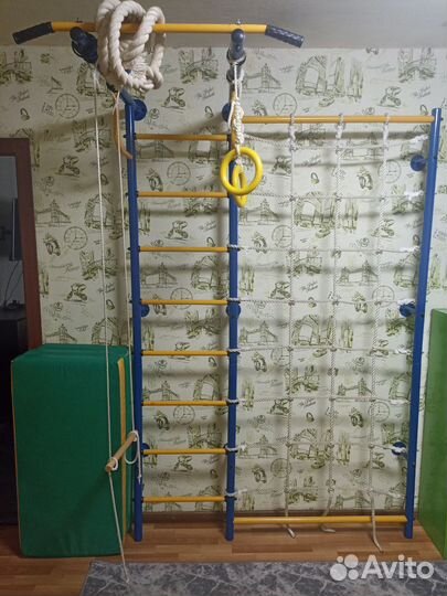 Детская шведская стенка