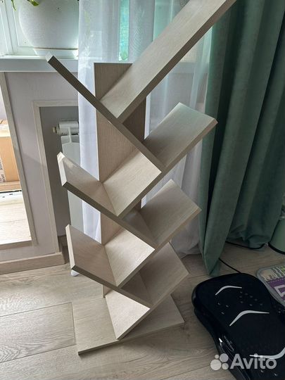 Книжная полка